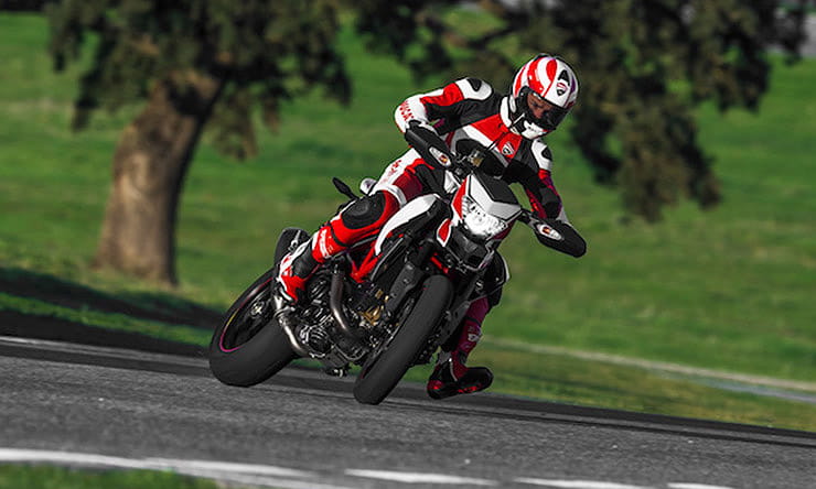 Ducati Hypermotard 821 SP Review Used Price Guide_thumb